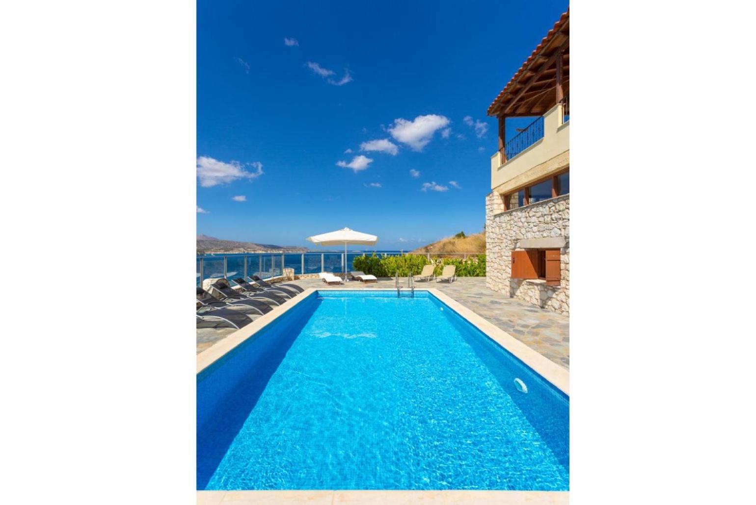 Souda Bay View Villa Kalami  Exterior photo